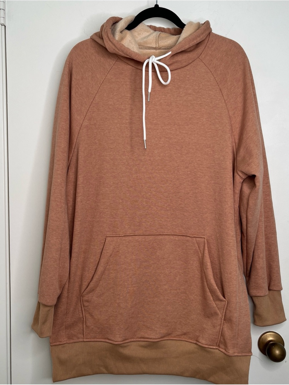 The Warmy Fleece Lined Hoodie Sweatshirt Women’s Large Camel Cozy Pullover Fall